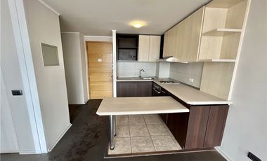 Se arrienda comodo Depto 1D + 1B, 2 ambientes.