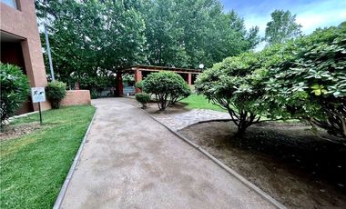 Se arrienda comodo Depto 1D + 1B, 2 ambientes.