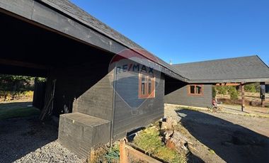 En Arriendo casa en parcela La reserva de Pucón