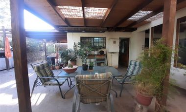 REBAJADA/ CASA REGULARIZADA 2.439 MTS2 DE TERRENO