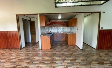 Casa en arriendo, en Loteo Los Manantiales