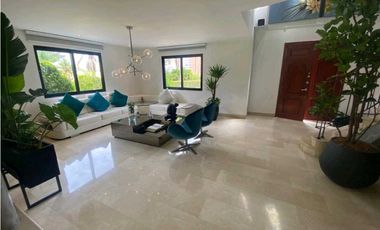 VENTA DE CASA EN EL POBLADO, SECTOR EL TESORO.