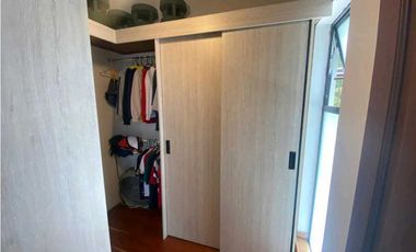 VENTA DE CASA EN EL POBLADO, SECTOR EL TESORO.