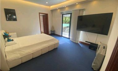 VENTA DE CASA EN EL POBLADO, SECTOR EL TESORO.