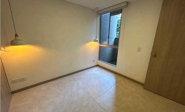 VENTA DE CASA EN EL POBLADO, SECTOR EL TESORO.