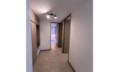 VENTA DE CASA EN EL POBLADO, SECTOR EL TESORO.