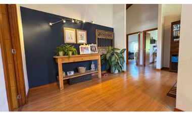 Casa para la venta en unidad cerrada en el retiro