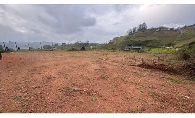 Lote en venta en unidad cerrada en el retiro