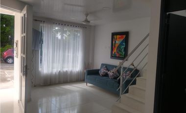 VENDO CASA 2 PISOS CONUNTO CERRADO  VIA AL PEÑON GIRARDOT CUNDINMARCA