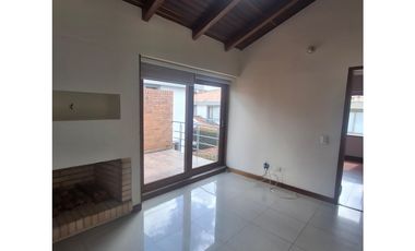 SE VENDE CASA CHIA