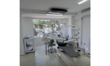 CONSULTORIO 428M2  EN ALQUILER EN SAN VICENTE CALI