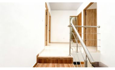 Casa de lujo de dos pisos en venta | Barrio Santa Ana - Palmira Valle