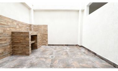 Casa de lujo de dos pisos en venta | Barrio Santa Ana - Palmira Valle