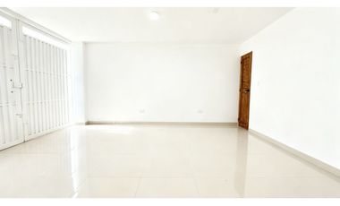 Casa de lujo de dos pisos en venta | Barrio Santa Ana - Palmira Valle