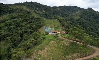 En Venta FINCA Villavicencio (VEREDA LOURDES)