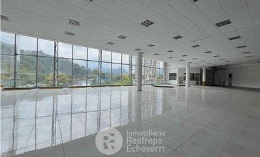 Local comercial en arriendo, sector expoferias. Manizales.