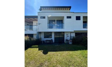 Casa en venta en unidad abierta en san Antonio de Pereira