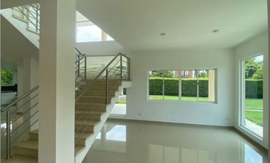 CASA EN VENTA JAMUNDI AL SUR CR RIBERAS DE LAS MERCEDES