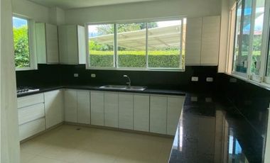 CASA EN VENTA JAMUNDI AL SUR CR RIBERAS DE LAS MERCEDES