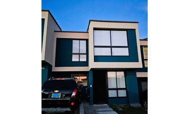VENDO CASA EN LA TEBAIDA QUINDIO YM