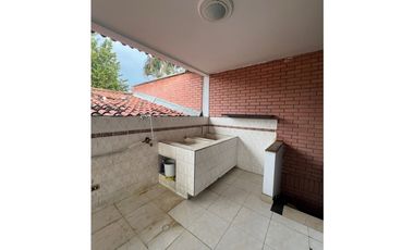 CASA COMERCIAL CIUDAD JARDIN CALI