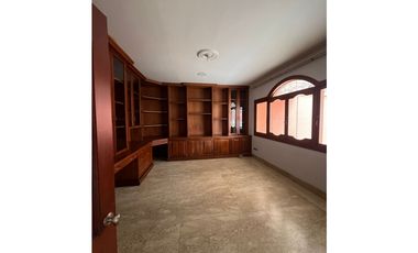 CASA COMERCIAL CIUDAD JARDIN CALI
