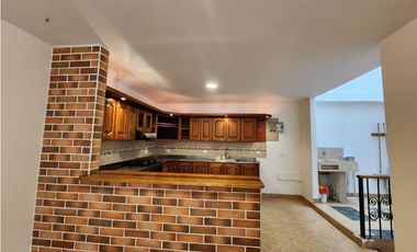 VENTA DE CASA EN LA ESTRELLA