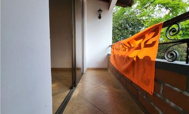 VENTA DE CASA EN LA ESTRELLA