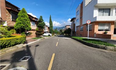 VENTA DE CASA EN LA ESTRELLA