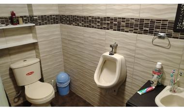 Puerto Santa Ana, Local Comercial en Renta, 214m2 ALTA PLUSVALIA