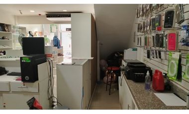 Puerto Santa Ana, Local Comercial en Renta, 214m2 ALTA PLUSVALIA