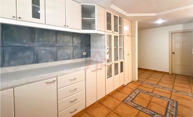 CASA EN RENTA CERCA DEL RIO SECTOR ORDOÑEZ LASSO CUENCA