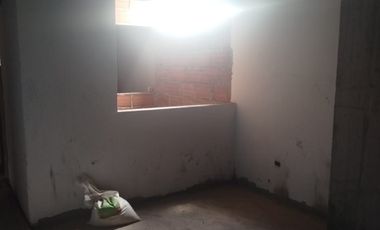 APARTAMENTO INTERNO TERCER PISO EN VENTA EN LA CEJA (COLEGIO MARÍA JOSEFA).