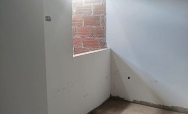 APARTAMENTO INTERNO TERCER PISO EN VENTA EN LA CEJA (COLEGIO MARÍA JOSEFA).