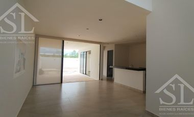 Casa con dos recamaras de dos plantas en Temozón Norte Merida Yucatan.