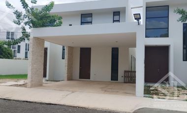 Casa con dos recamaras de dos plantas en Temozón Norte Merida Yucatan.