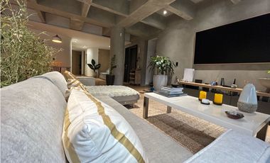 SE VENDE ESPECTACULAR APARTAMENTO EN EL CORAZON DE LAURELES