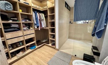 SE VENDE ESPECTACULAR APARTAMENTO EN EL CORAZON DE LAURELES