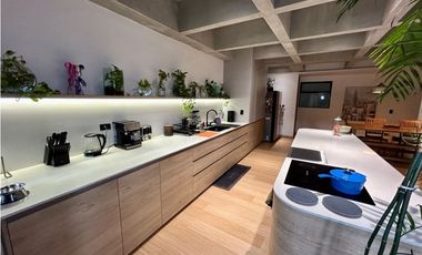 SE VENDE ESPECTACULAR APARTAMENTO EN EL CORAZON DE LAURELES