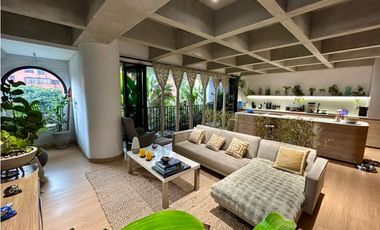 SE VENDE ESPECTACULAR APARTAMENTO EN EL CORAZON DE LAURELES