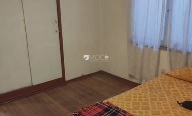 ARRIENDO CASA EN LA REINA, METRO PLAZA EGAÑA EN $1.650.000 3D, 2B, 4 ESTAC.  PATIO Y ANTEJARDIN BARRIO RESIDENCIAL