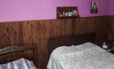 Casa en venta - 3 Dormitorios 2 Baños - Cochera - 500Mts2 - Carlos Casares