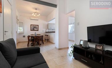 Casa de 3 ambientes con parque