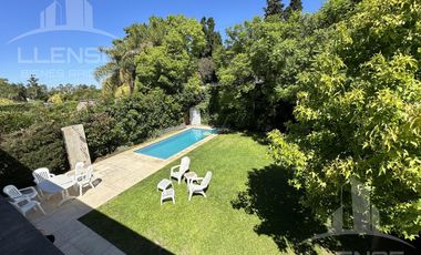 Casa 6 ambientes en venta, Barrio Privado Barrancas de Guido - Quilmes