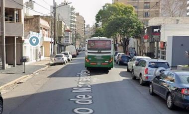 Departamento en venta - 2 Dormitorios 2 Baños - Lanús