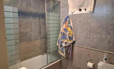 Departamento en venta - 2 Dormitorios 2 Baños - Lanús