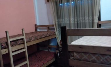 Casa en venta - 5 Dormitorios 4 Baños - Cochera - 188Mts2 - Las Toninas