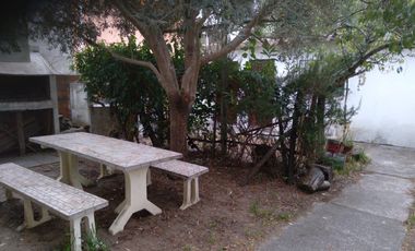 Casa en venta - 5 Dormitorios 4 Baños - Cochera - 188Mts2 - Las Toninas