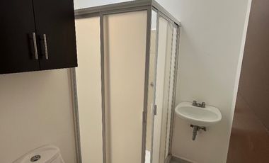 CASA EN RENTA REAL DEL BOSQUE