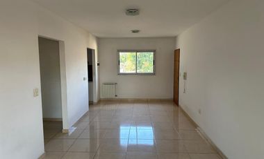 Muy Lindo Departamento de 2 ambientes con cochera!!!